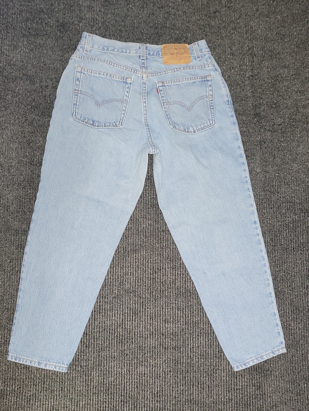 Vintage. Made In USA. Levi's 550. Relaxed. Tapered. Size 12 Petite S